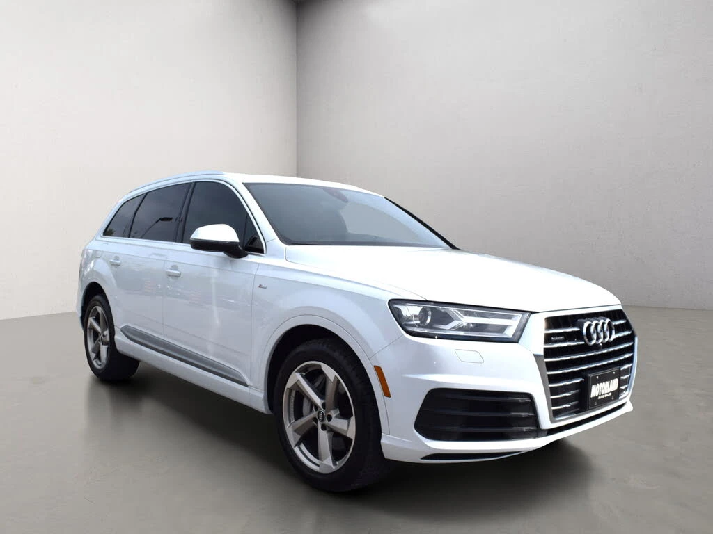 Audi Q7 3.0T* MATRIX* S* LINE* ОБДУХВАНЕ* 360КАМЕРА* LANE*, снимка 3 - Автомобили и джипове - 56208579
