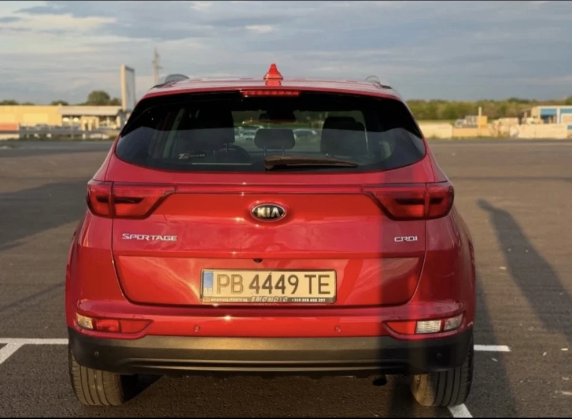 Kia Sportage 1.7 CRDI, снимка 7 - Автомобили и джипове - 56341438