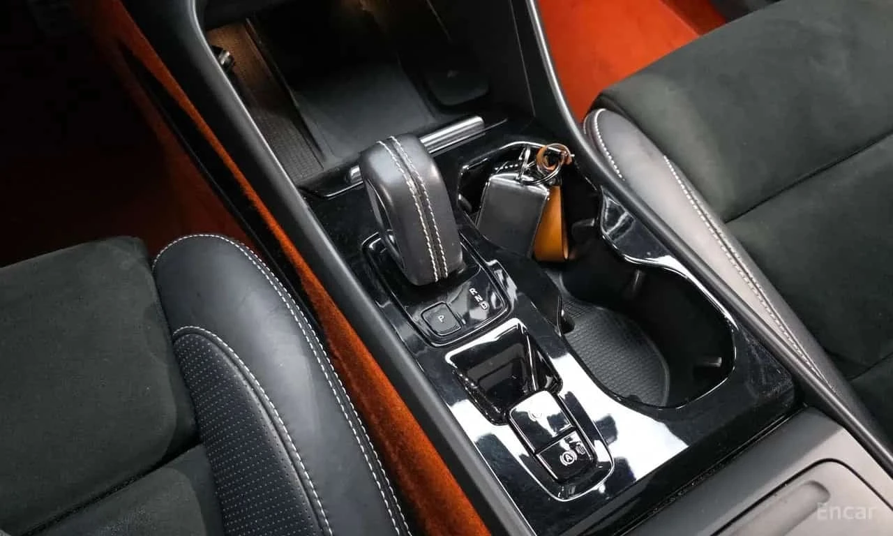 Volvo XC40 T4 R Design/����������� | Mobile.bg � ����������� 9