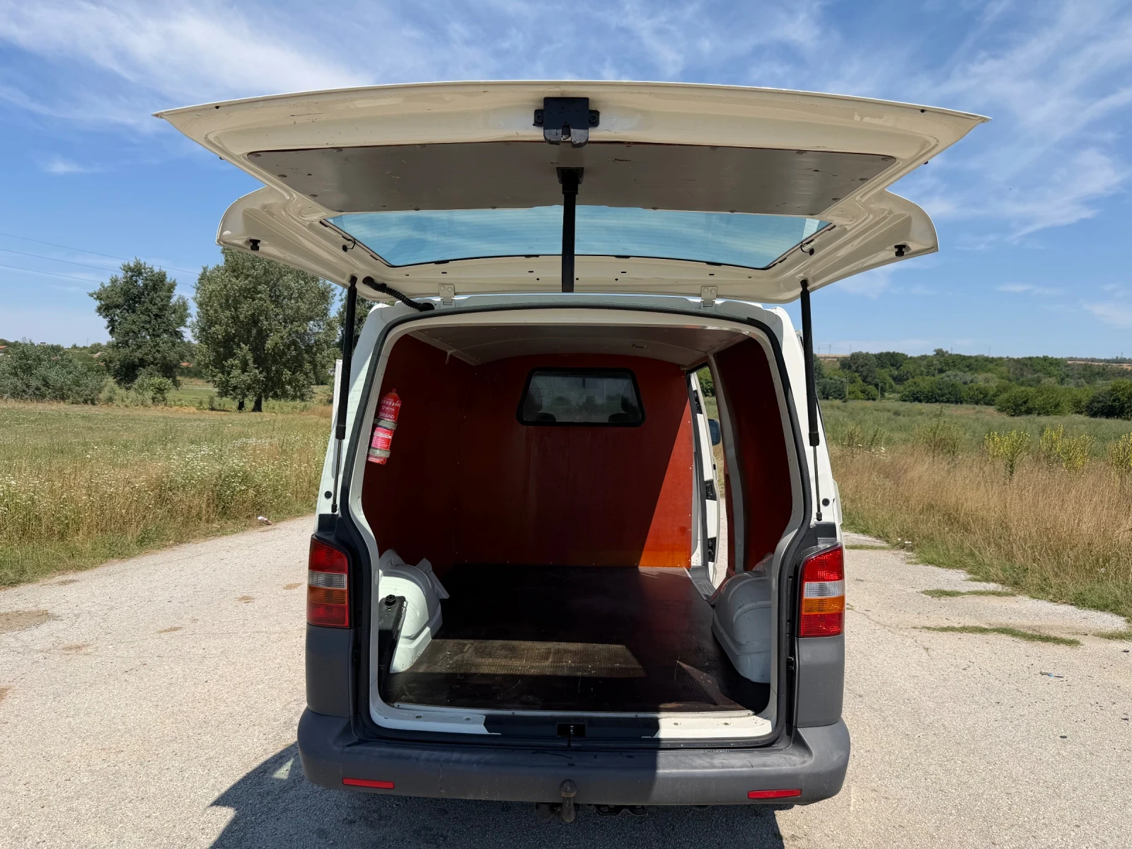 VW Transporter 2.5 131к.с, снимка 16 - Бусове и автобуси - 55206183