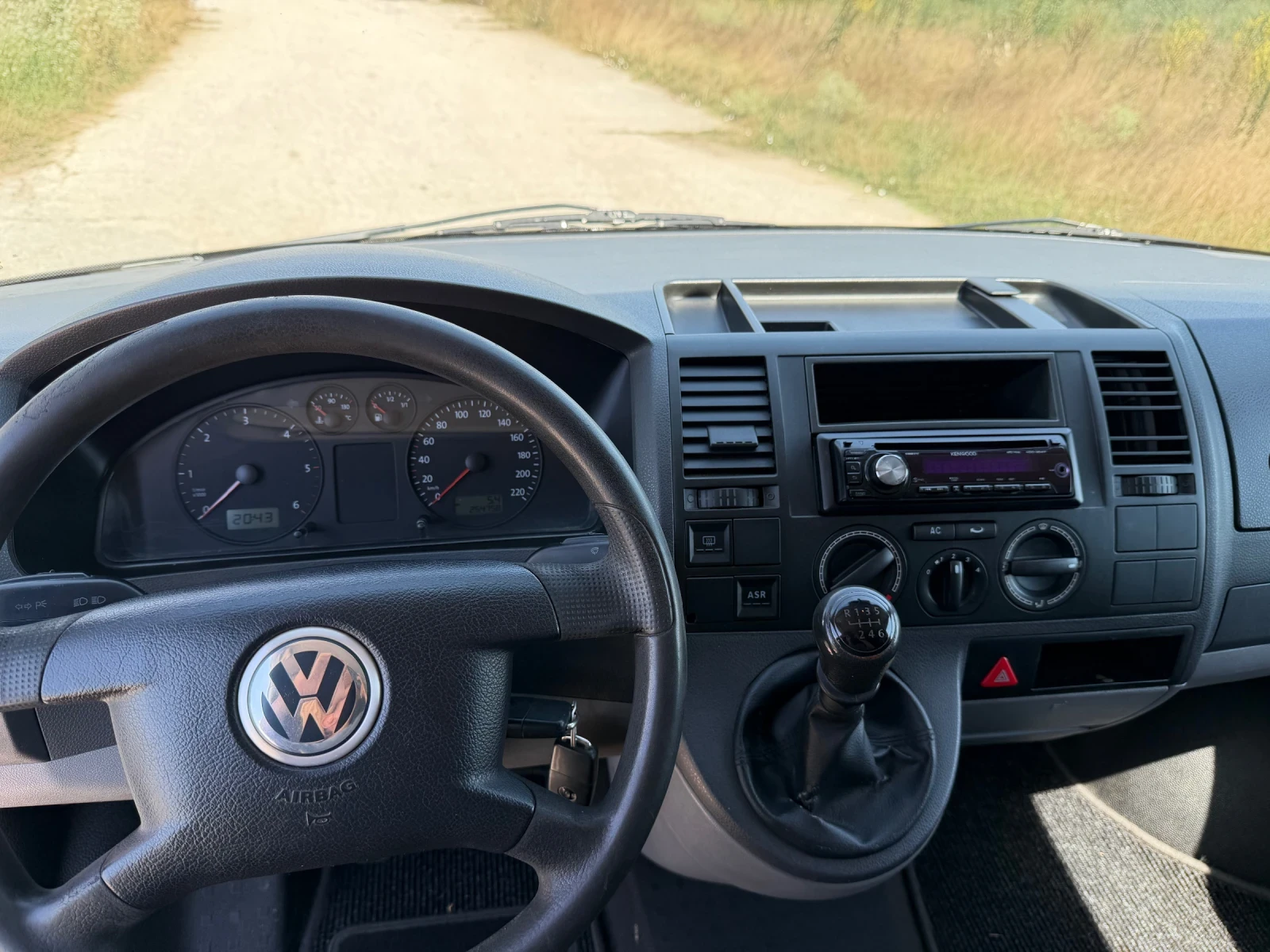 VW Transporter 2.5 131к.с, снимка 12 - Бусове и автобуси - 55206183