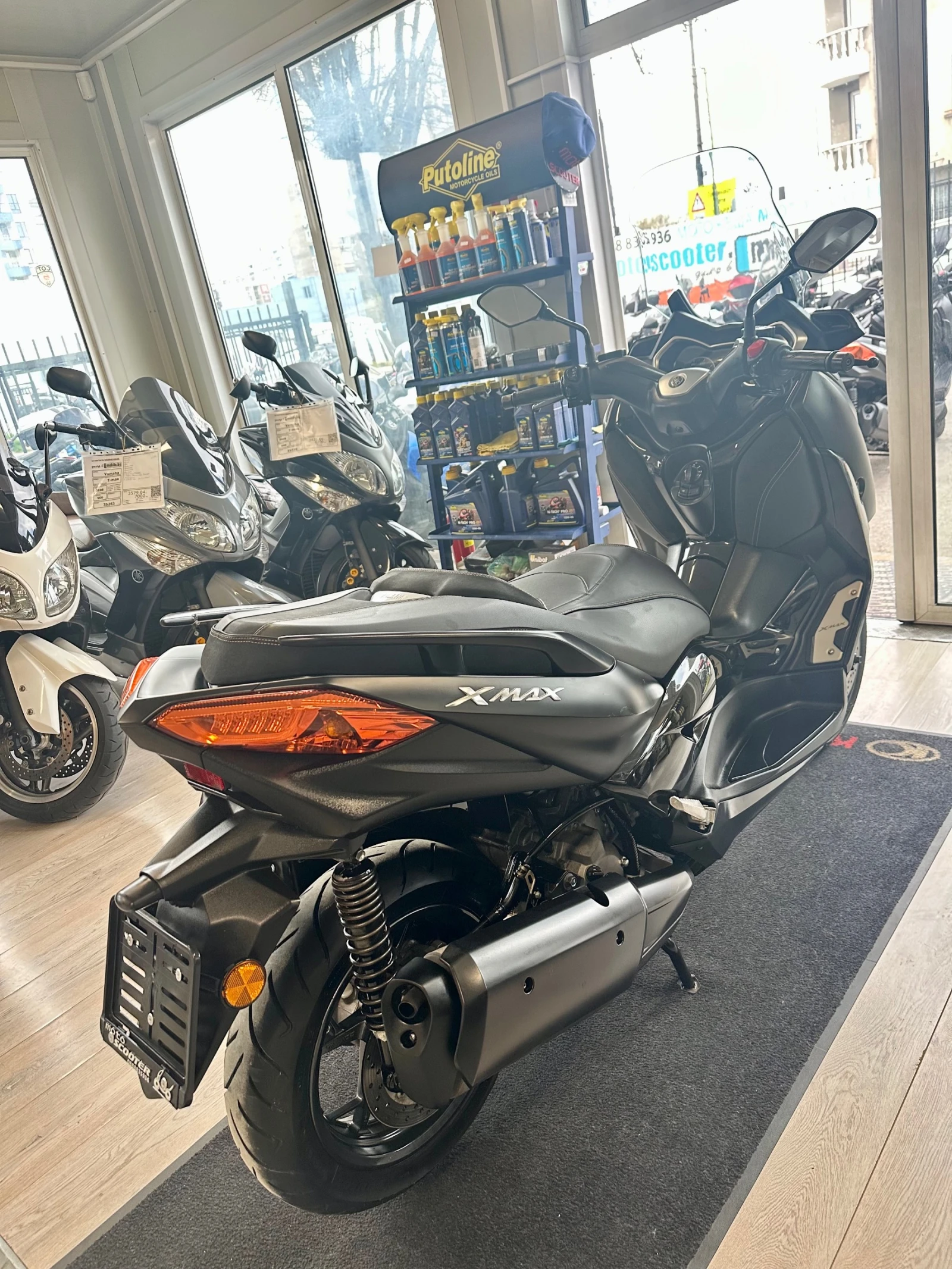 Yamaha X-max 300i Iron Max ABS/TC/LED 2020г., снимка 10 - Мотоциклети и мототехника - 54149237