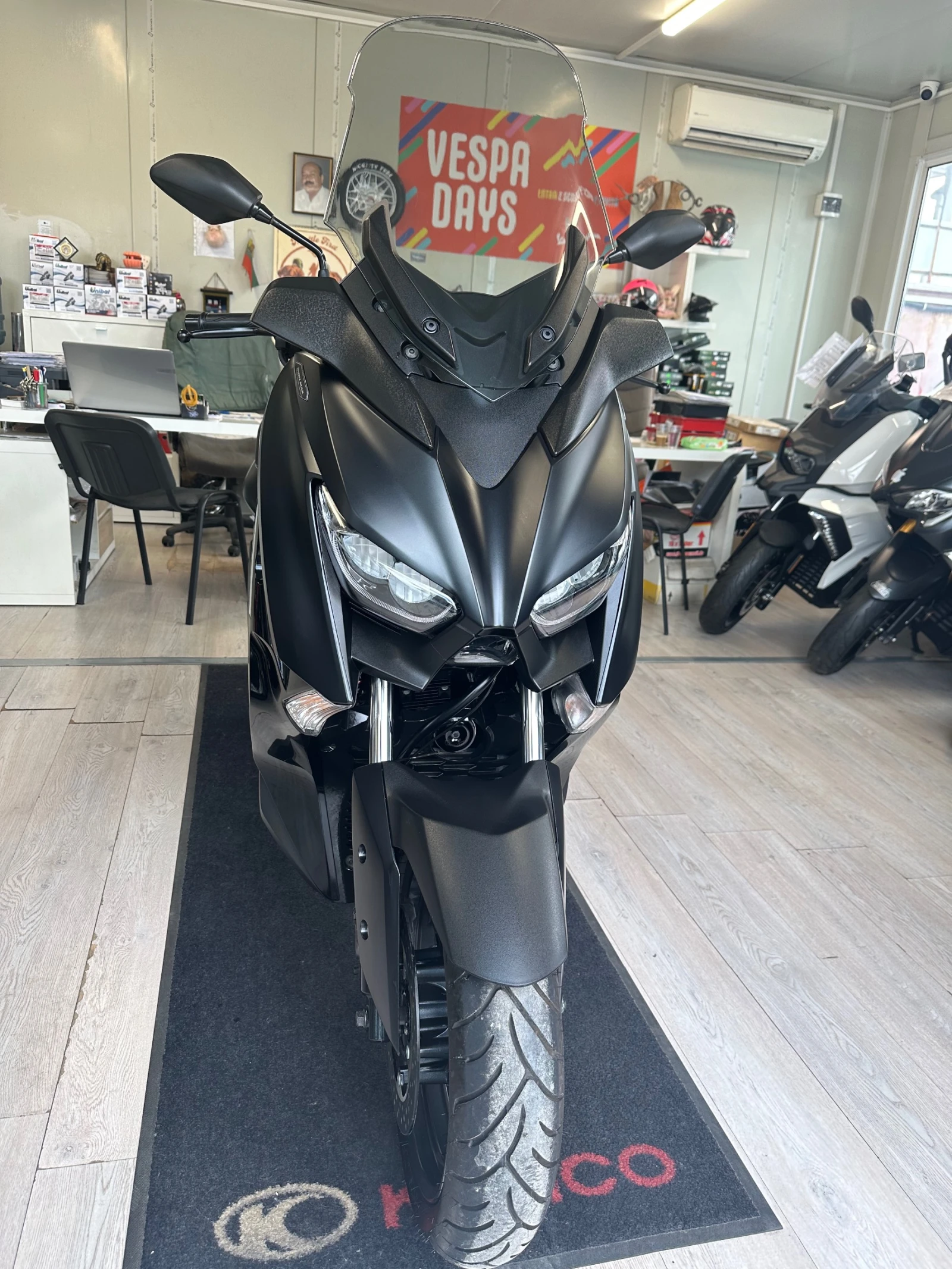 Yamaha X-max 300i Iron Max ABS/TC/LED 2020г., снимка 14 - Мотоциклети и мототехника - 54149237