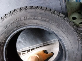 Гуми Зимни 235/65R17, снимка 6