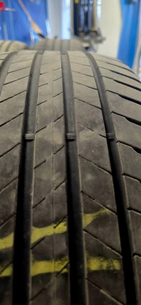 Гуми Летни 215/60R17, снимка 3 - Гуми и джанти - 49533951