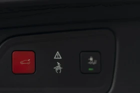 Peugeot 3008 2.0 Gt EAT8, снимка 9
