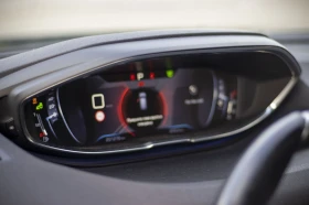 Peugeot 3008 2.0 Gt EAT8, снимка 7