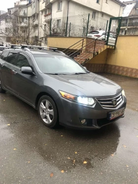 Honda Accord Комби, снимка 1