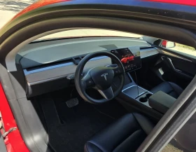 Tesla Model Y Dual Motor Long Range, снимка 13