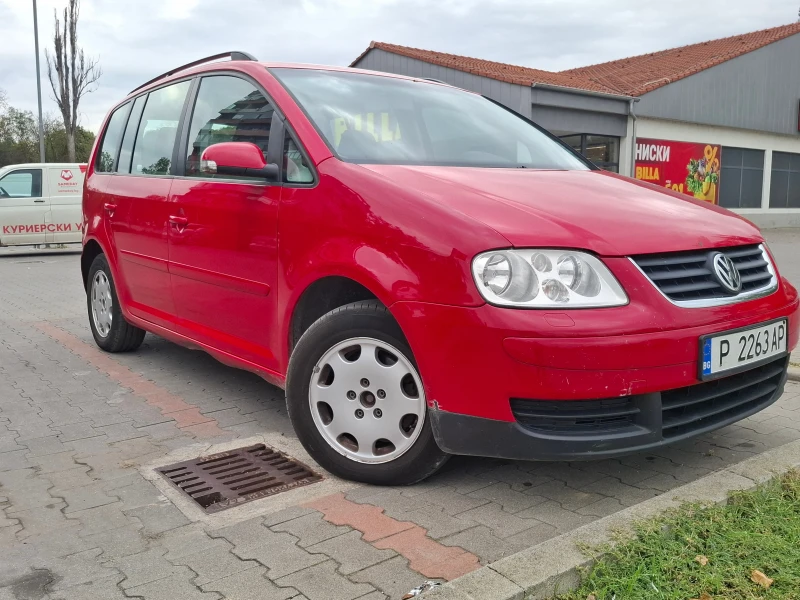 VW Touran, снимка 2 - Автомобили и джипове - 47603318