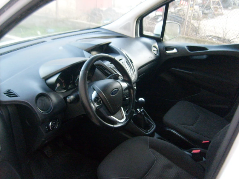 Ford Courier 1.5TDCI 95к.с. Euro6, снимка 6 - Автомобили и джипове - 48726146