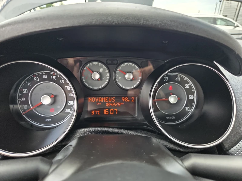 Fiat Punto 1.3 m-jet EVO, снимка 13 - Автомобили и джипове - 51613529