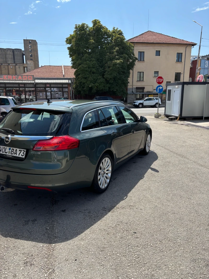 Opel Insignia, снимка 4 - Автомобили и джипове - 52638319