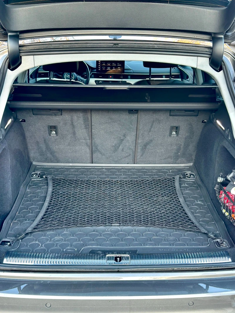 Audi A4 2.0TDI 136hp * Hybrid* LED* Distronic* , снимка 5 - Автомобили и джипове - 53044374