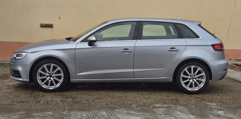 Audi A3 1.6tdi Navigation , снимка 8 - Автомобили и джипове - 53188381