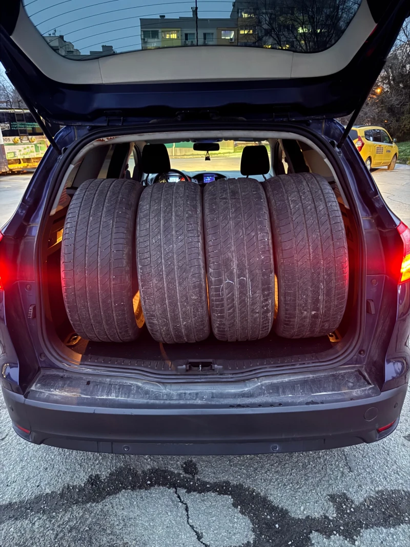 Ford Focus Titanium 1.6 TDCI 115 hp, снимка 8 - Автомобили и джипове - 53446185