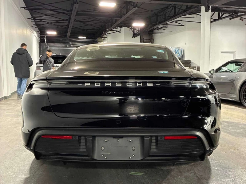 Porsche Taycan * 4S * CARFAX * BOSE* KEYLESS, снимка 4 - Автомобили и джипове - 53563745