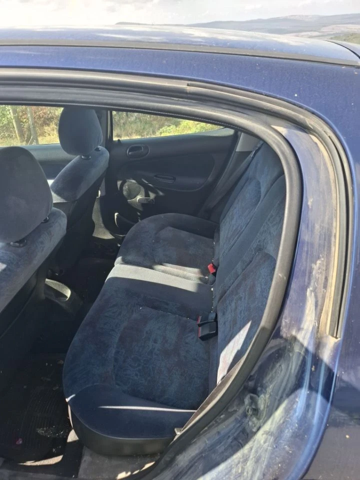 Peugeot 206 1.1 - изображение 4