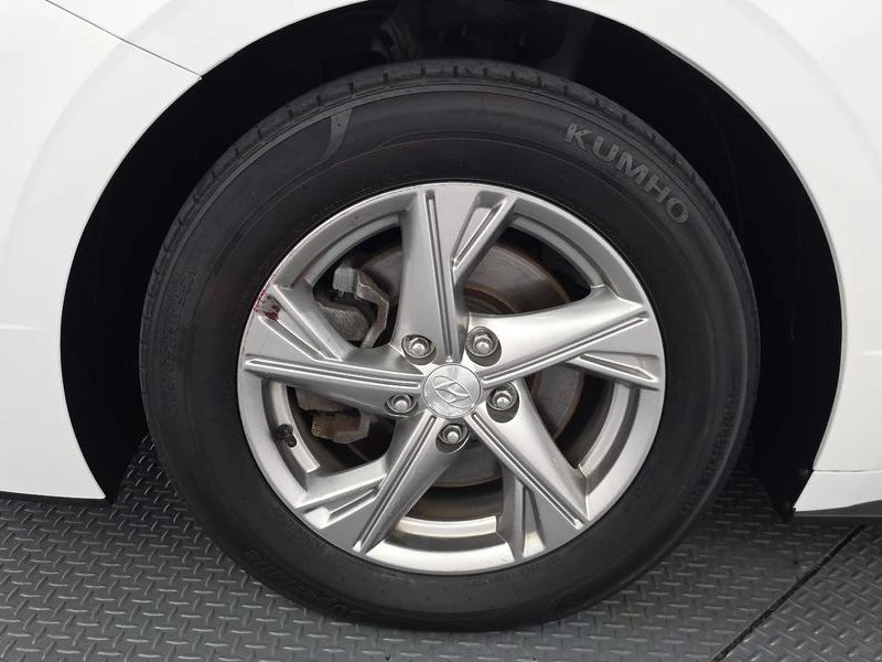 Hyundai Sonata 2.0 Automatic, снимка 4 - Автомобили и джипове - 55658598
