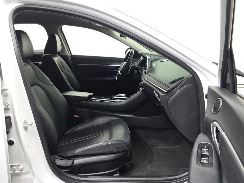 Hyundai Sonata 2.0 Automatic, снимка 6 - Автомобили и джипове - 55658598