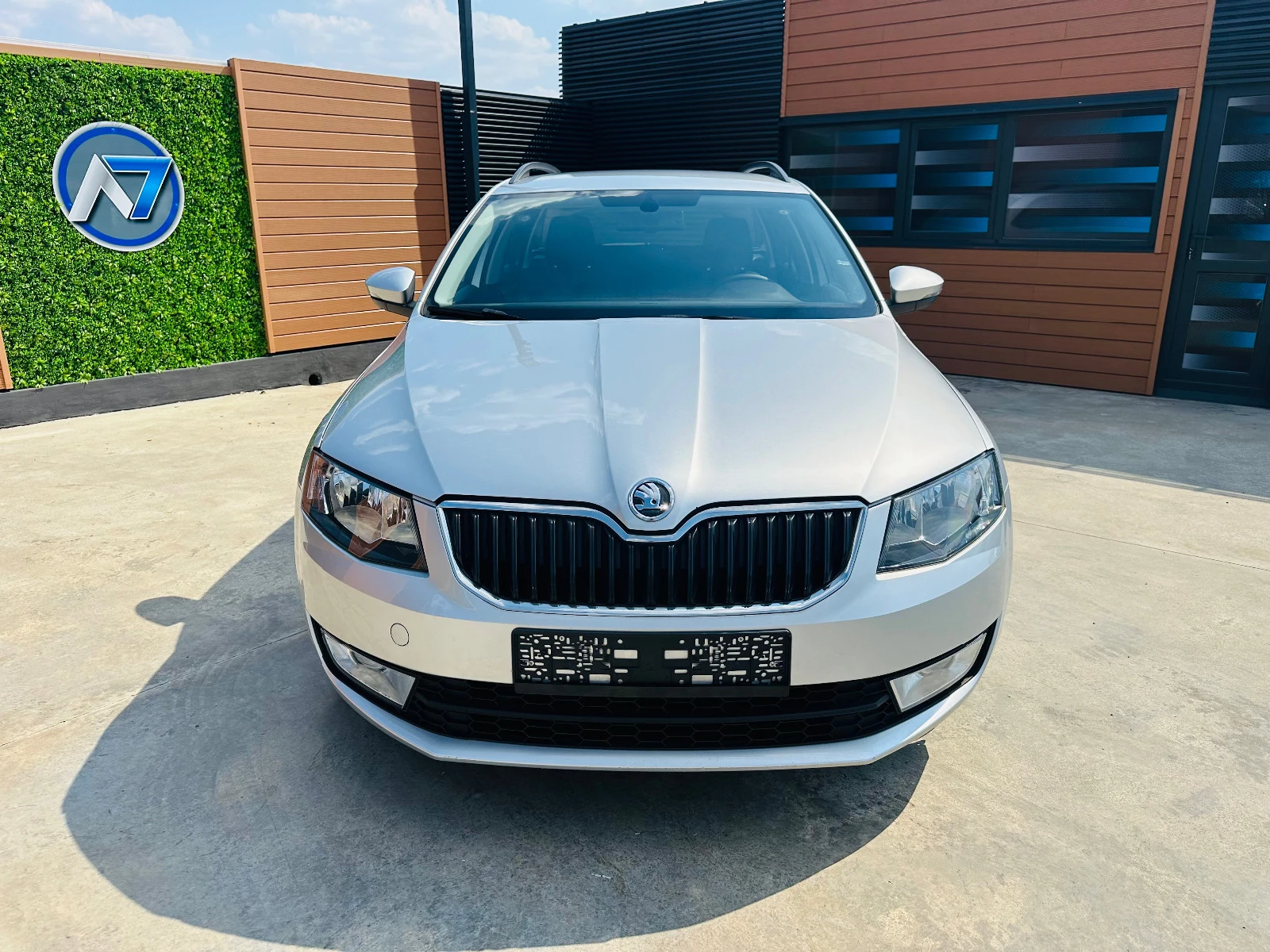 Skoda Octavia 1.6 TDI  - изображение 2