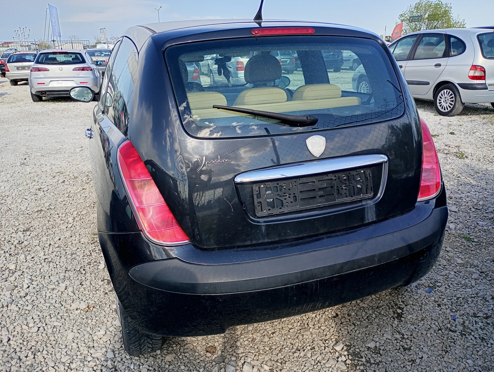 Lancia Ypsilon 1.2 i.Перфектна - изображение 5