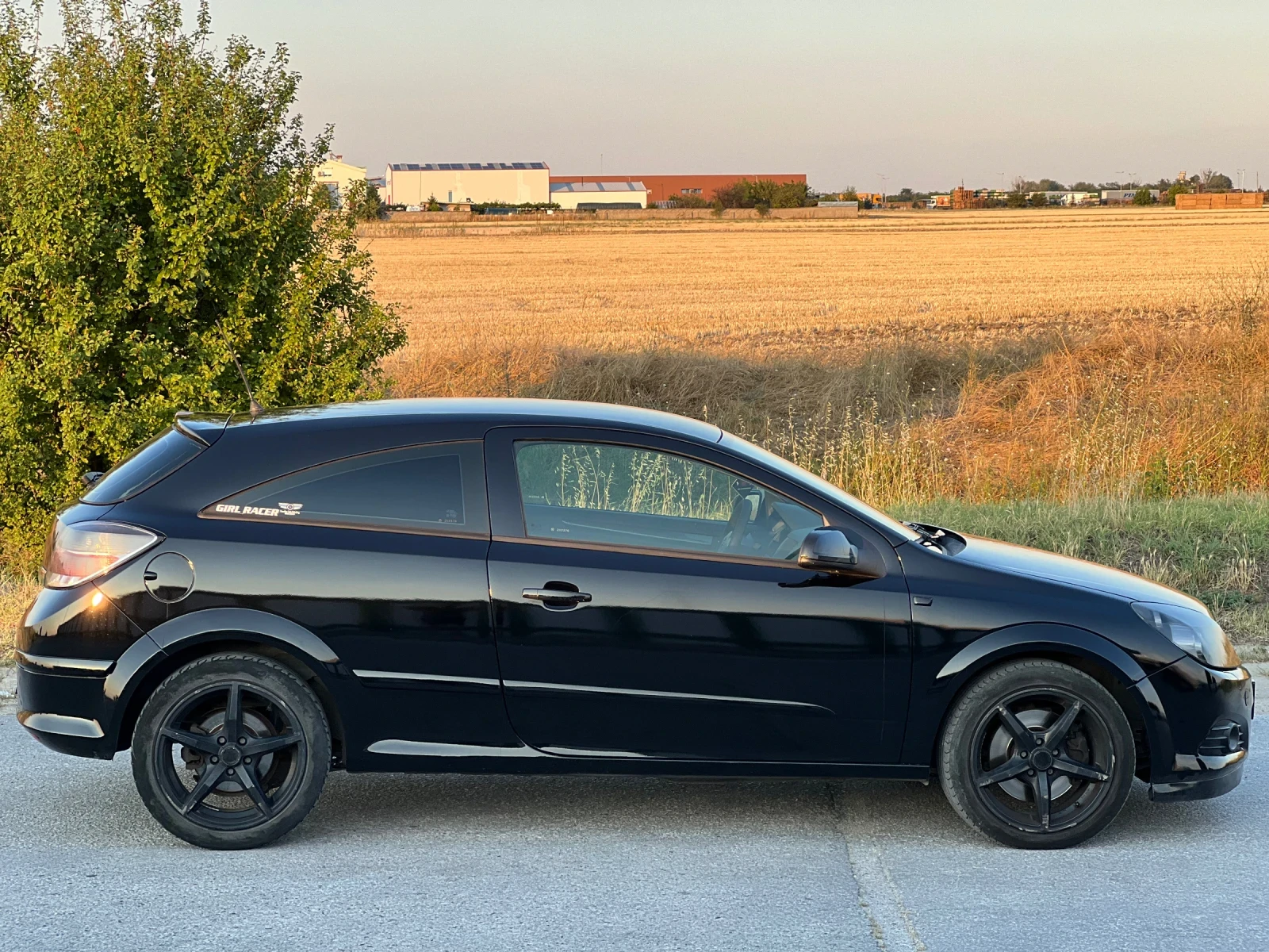 Opel Astra 1.9CDTI 120hp  - изображение 4