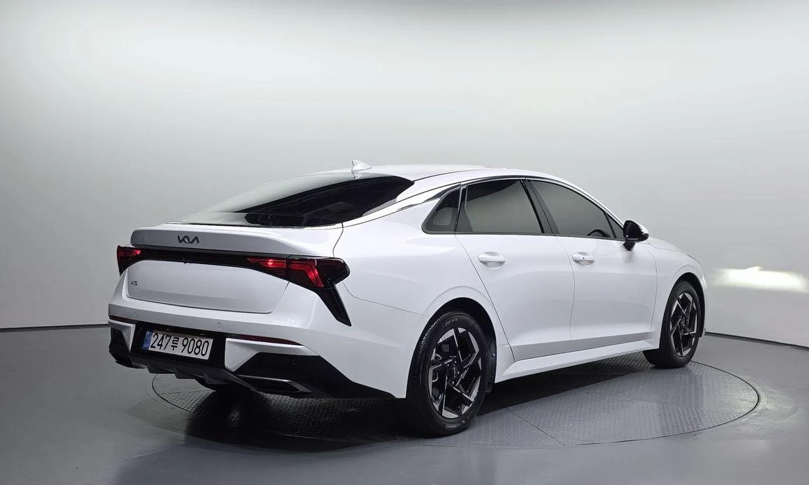 Kia K5 2.0 LPi Prestige * НАЙ-ДОБРА ЦЕНА В БЪЛГАРИЯ*  - изображение 2