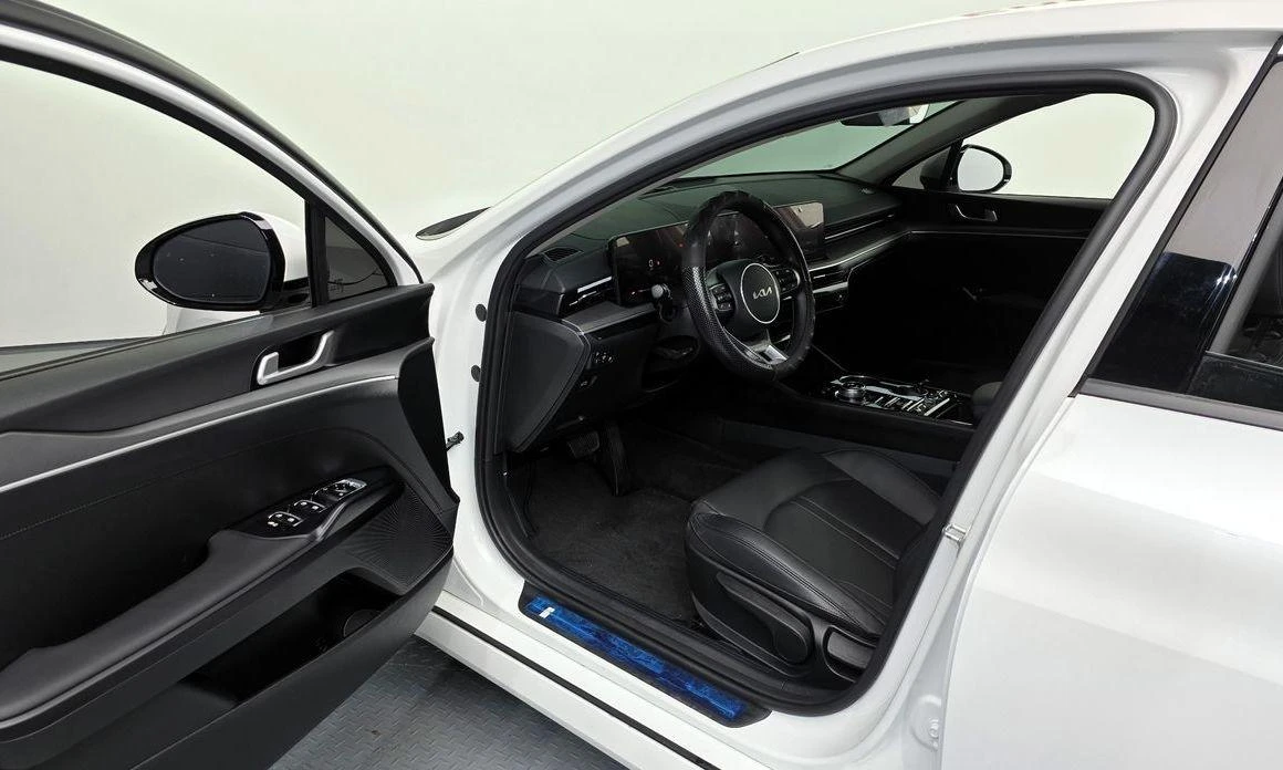 Kia K5 2.0 LPi Prestige * НАЙ-ДОБРА ЦЕНА В БЪЛГАРИЯ*  - изображение 10