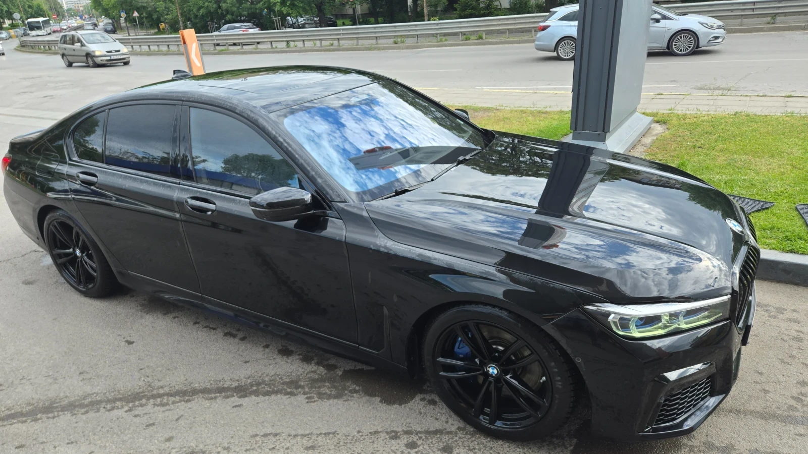 BMW 750 750i M X Drive БАРТЕР , снимка 6 - Автомобили и джипове - 53382556