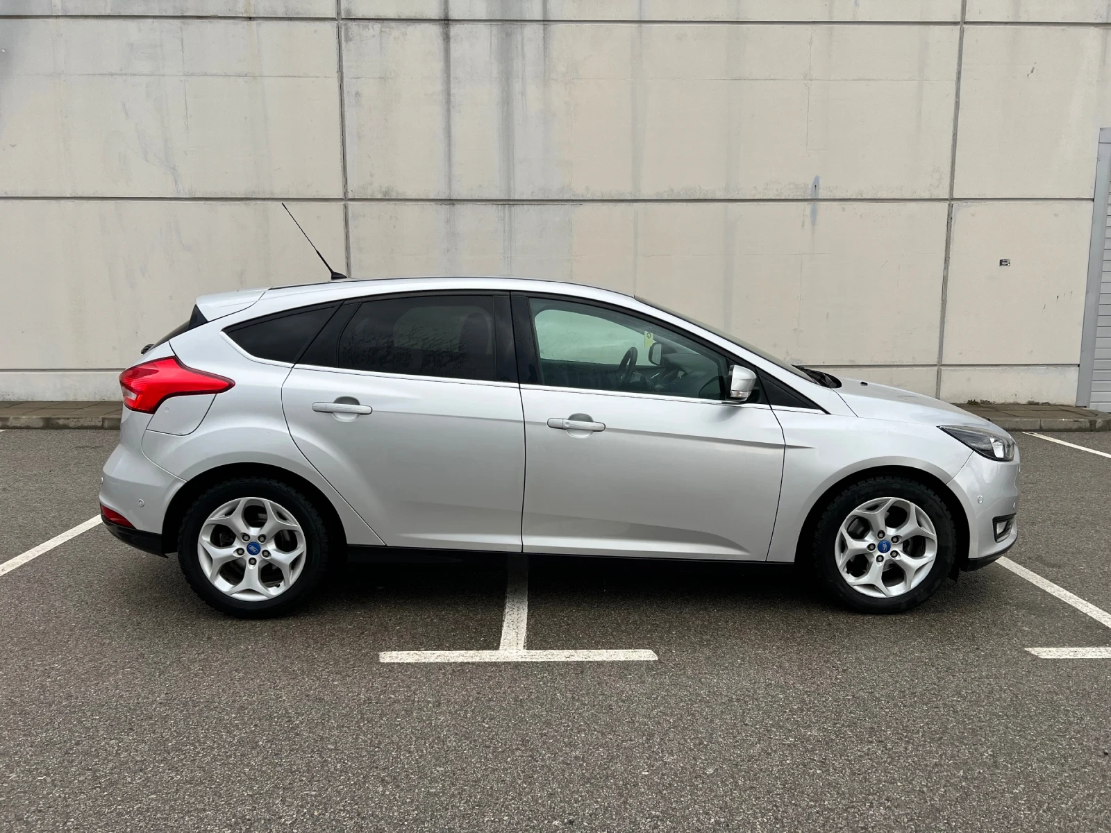 Ford Focus 1.5 TDCI - изображение 4