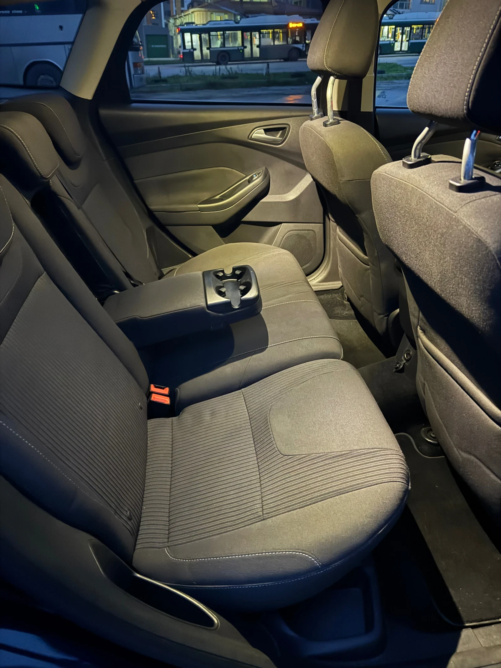 Ford Focus Titanium 1.6 TDCI 115 hp - изображение 6