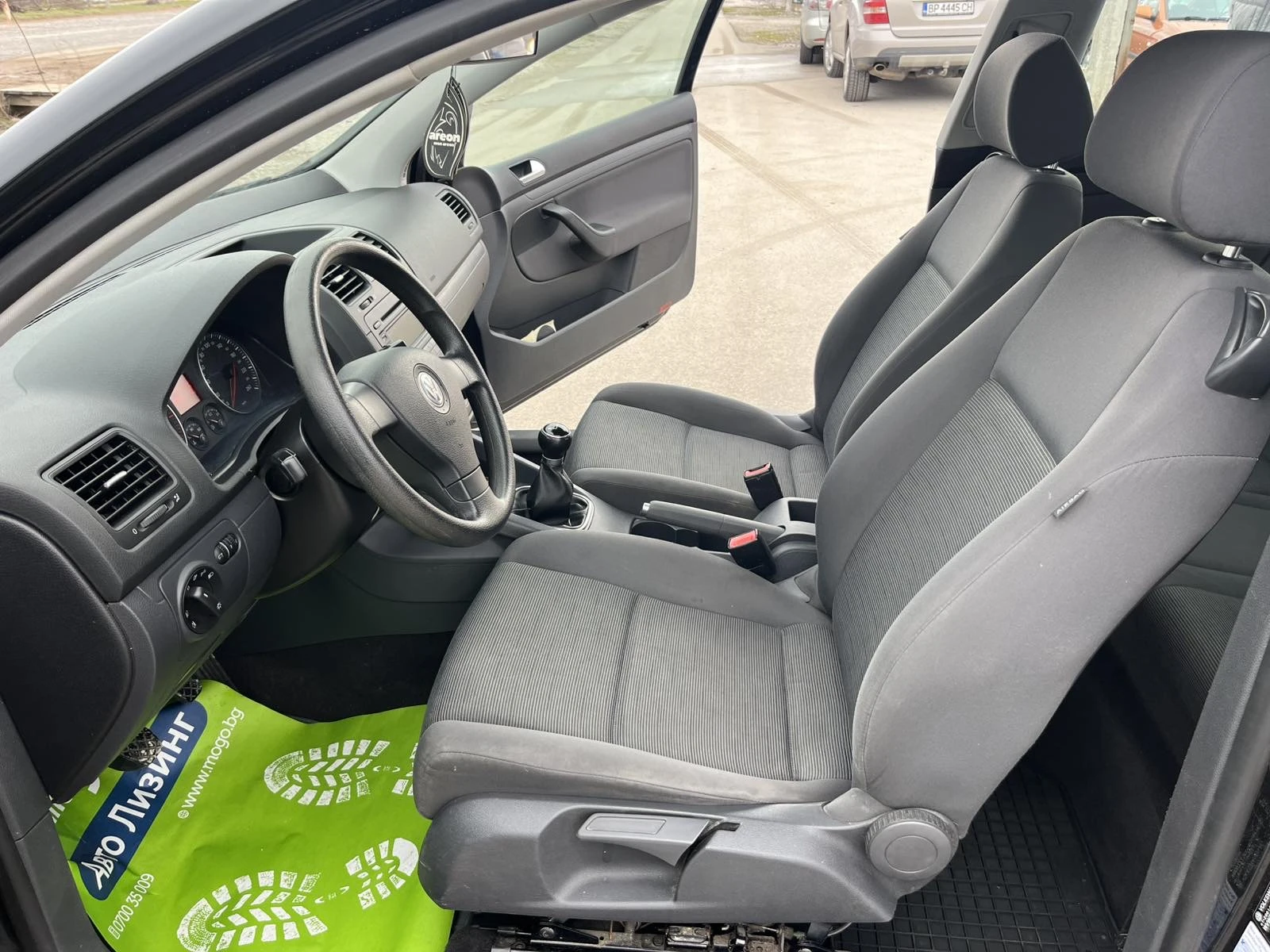 VW Golf 2.0SDI 75кс 116 000км КЛИМАТИК - изображение 8