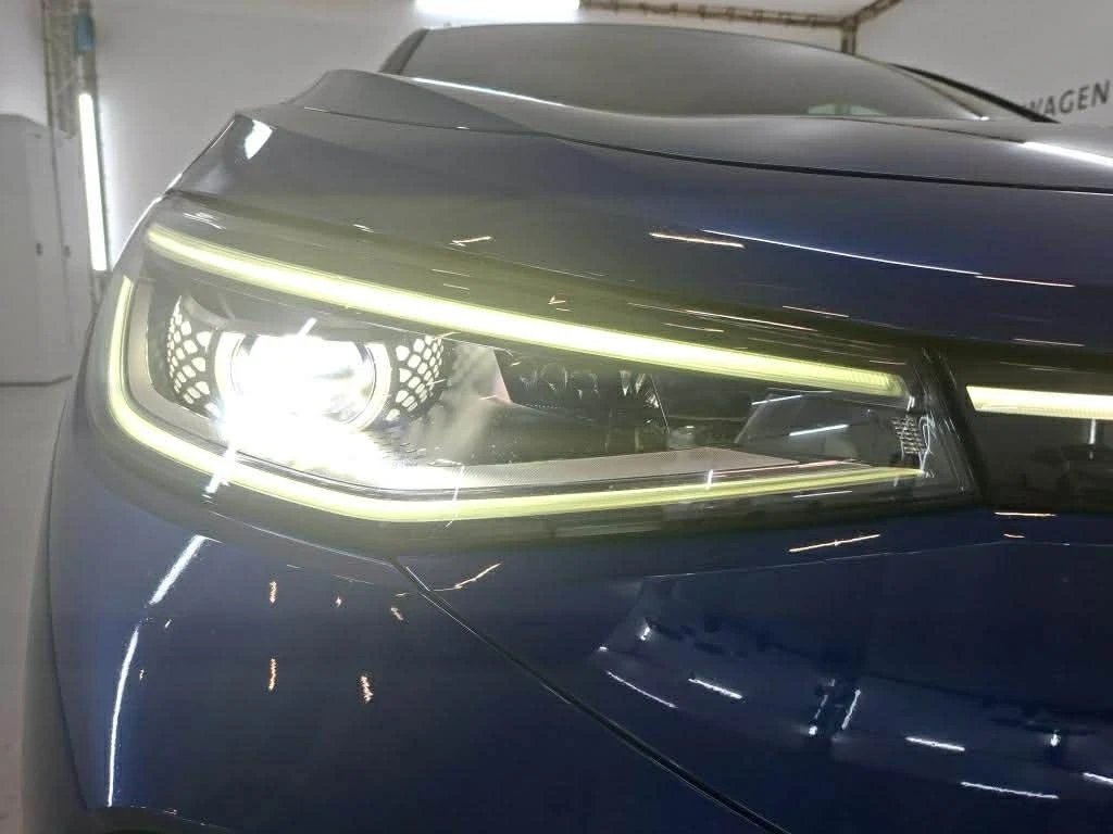 VW ID.4 77KWH/1ST MAX/ТЕРМОПОМПА/KEYLESS/HEAD-UP/FULL, снимка 5 - Автомобили и джипове - 54149846