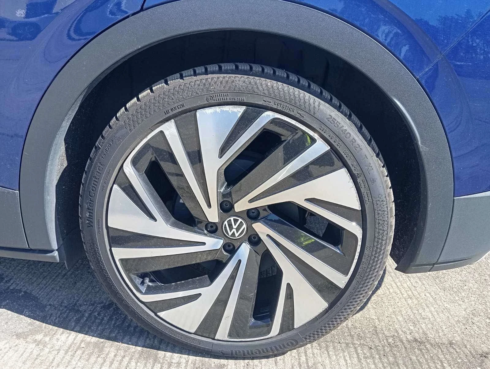 VW ID.4 77KWH/1ST MAX/ТЕРМОПОМПА/KEYLESS/HEAD-UP/FULL, снимка 10 - Автомобили и джипове - 54149846