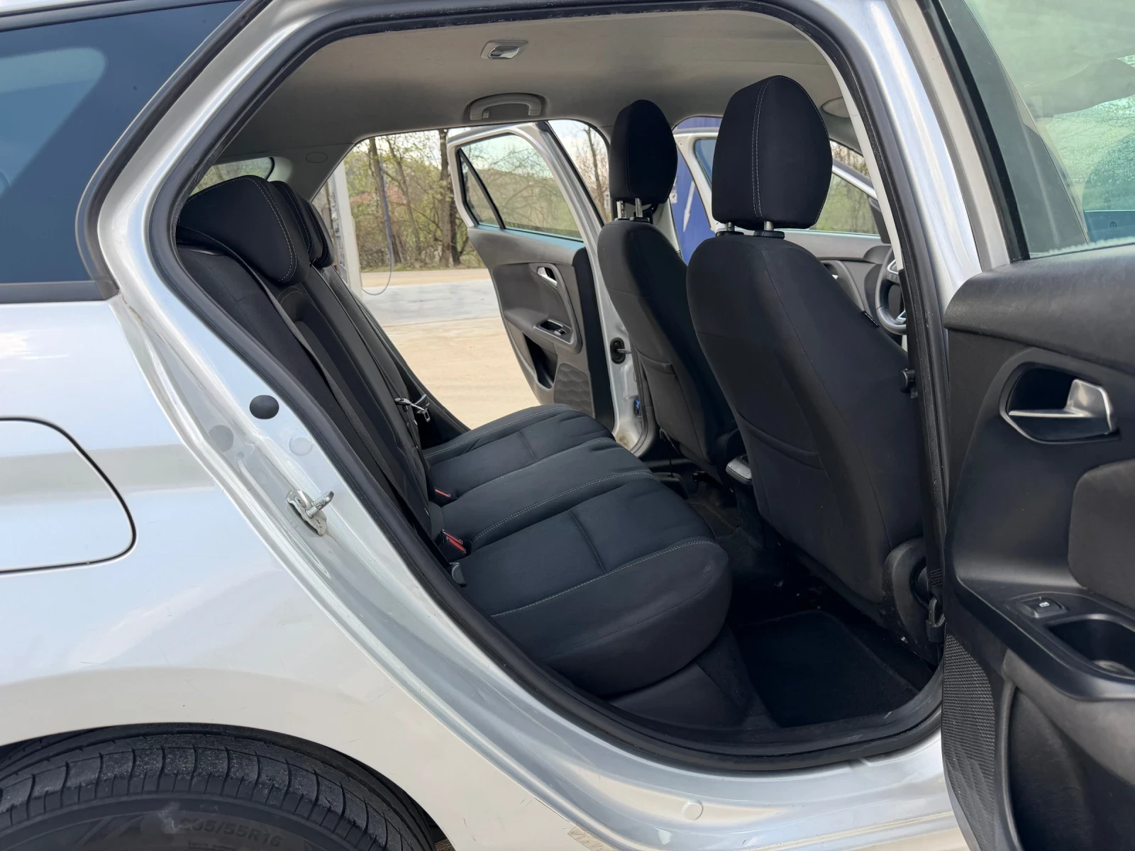 Fiat Tipo 1.5* hybrid* Automat, снимка 10 - Автомобили и джипове - 54238701