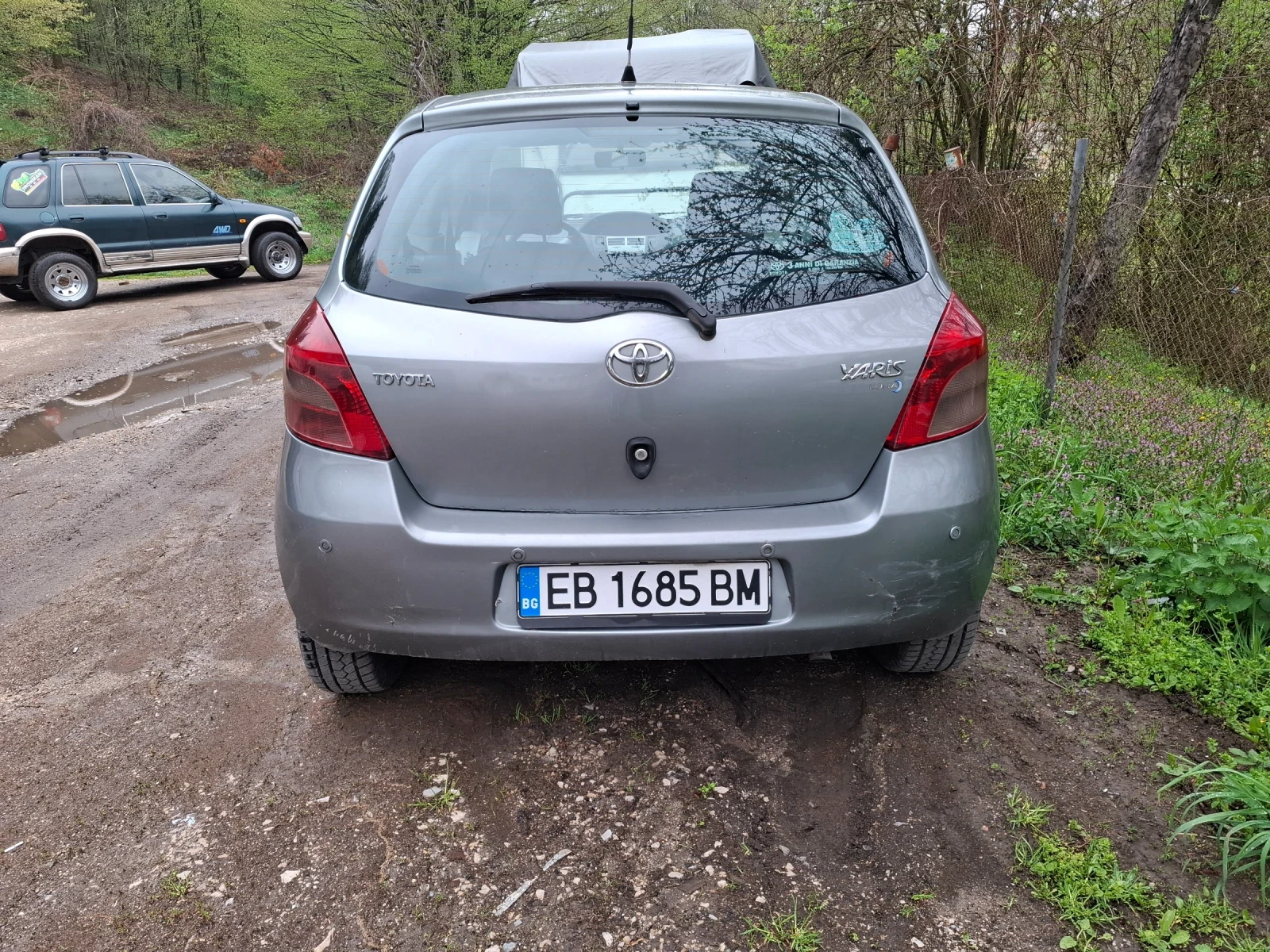 Toyota Yaris 1.3, снимка 11 - Автомобили и джипове - 54279825