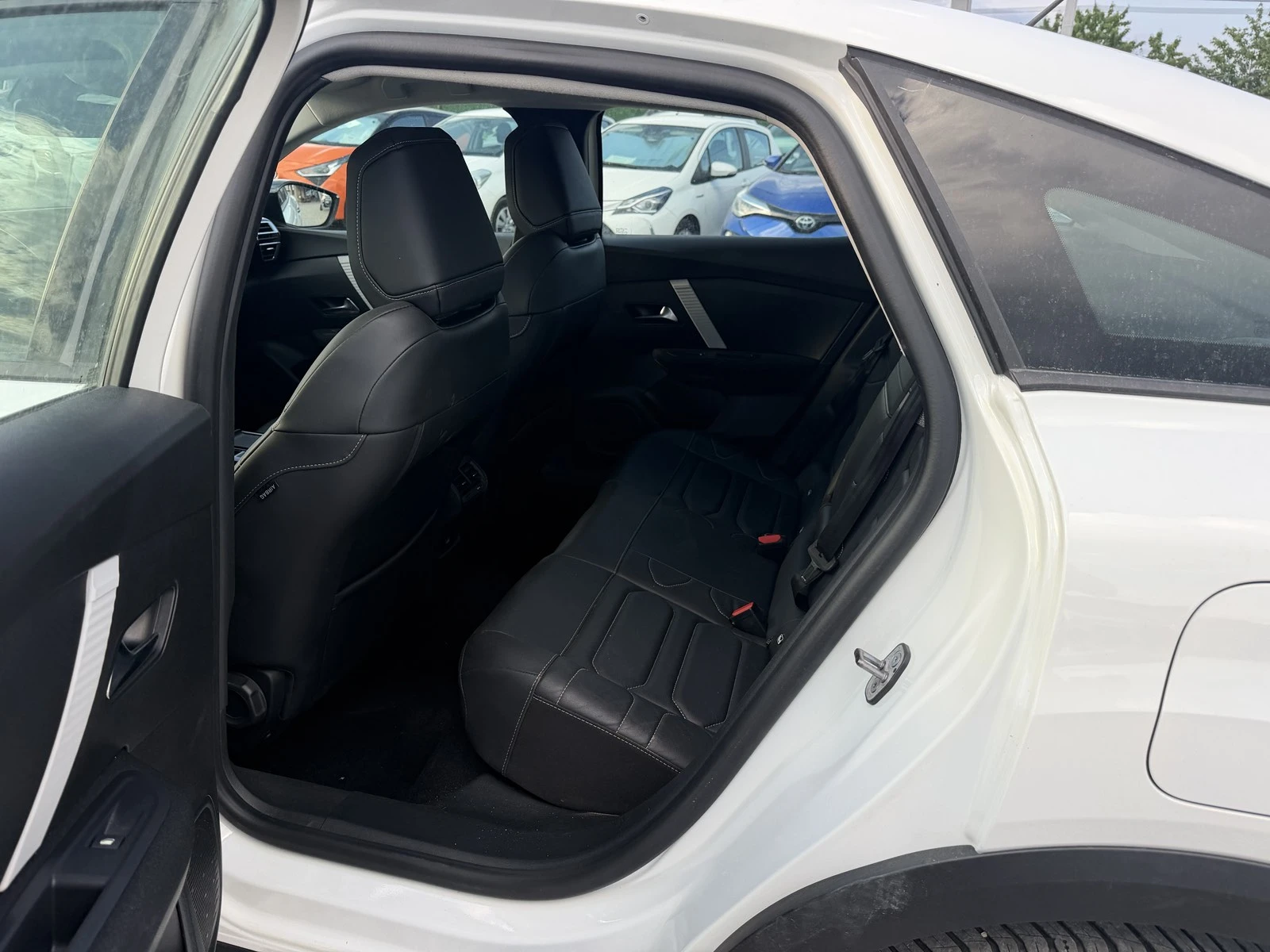 Citroen C4 1.5, Нов Внос, Automatic, снимка 10 - Автомобили и джипове - 54751958