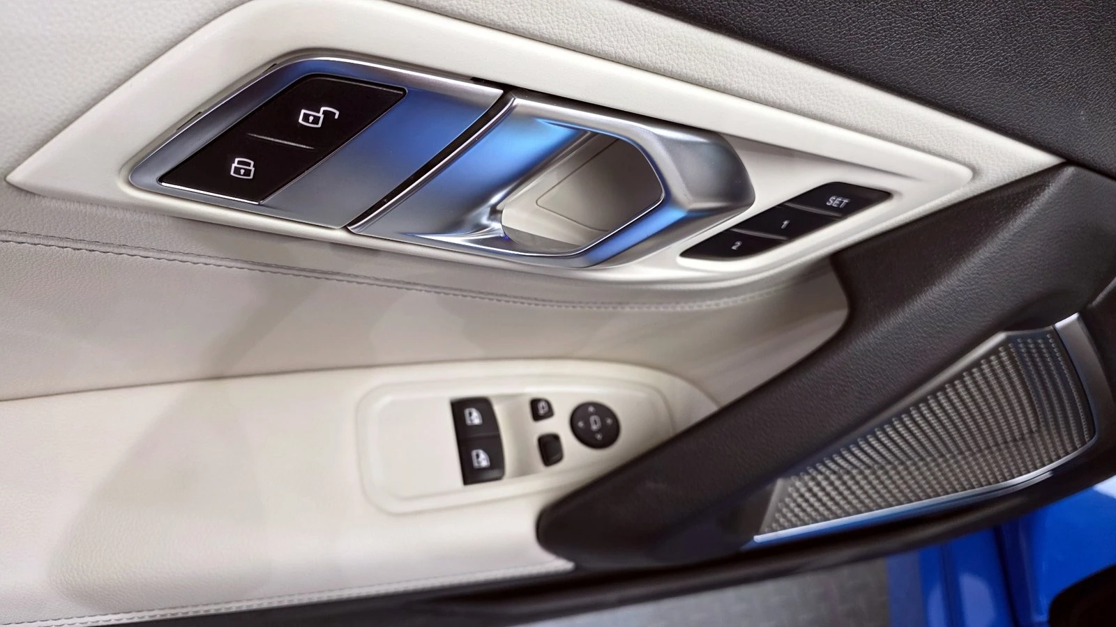 BMW Z4 M40i* HUD* BLIND SPOT* ПОДГРЕВ ВОЛАН* КРАЙНА ЦЕНА, снимка 13 - Автомобили и джипове - 55387656