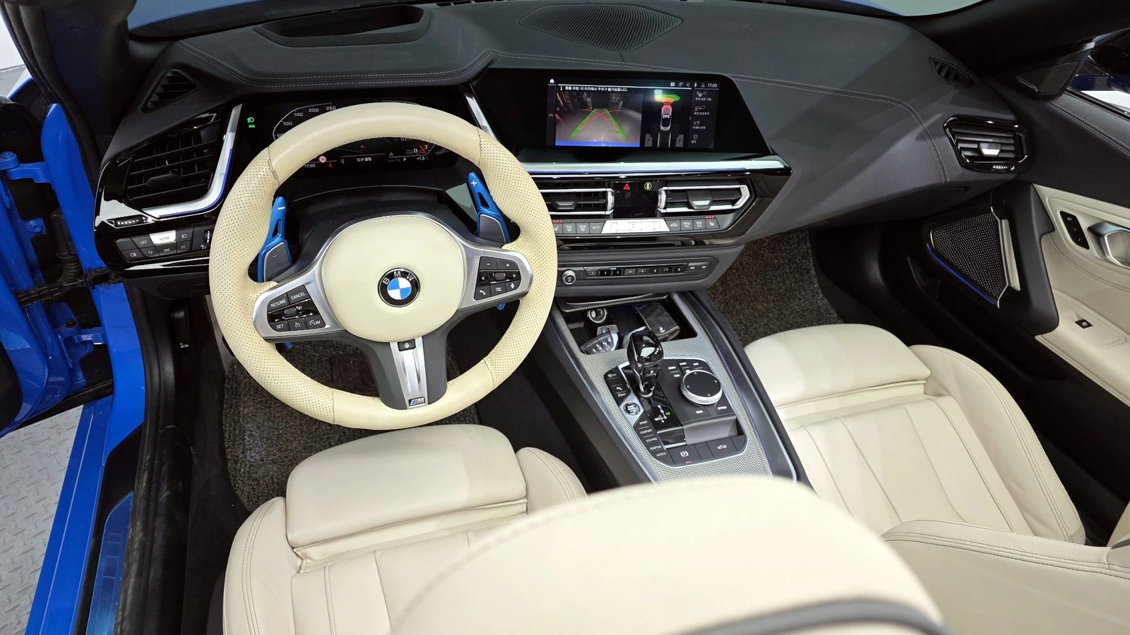 BMW Z4 M40i* HUD* BLIND SPOT* ПОДГРЕВ ВОЛАН* КРАЙНА ЦЕНА, снимка 7 - Автомобили и джипове - 55387656