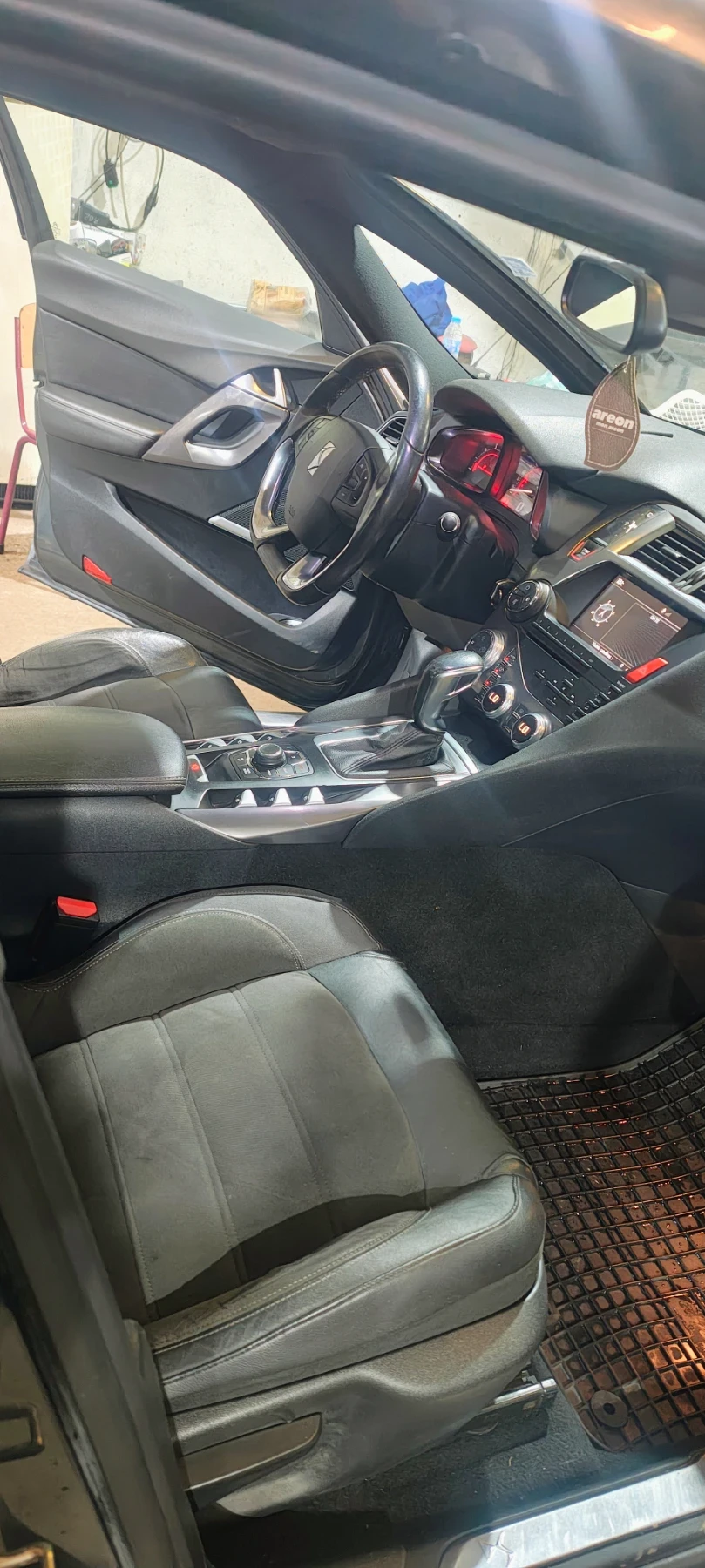 Citroen DS5 2HDI 180к.с., снимка 3 - Автомобили и джипове - 55482229
