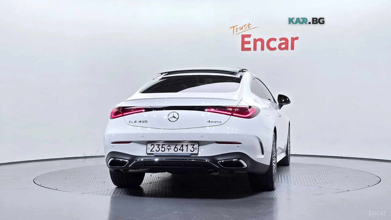 Mercedes-Benz CLE 450 4MATIC* BURMESTER* DISTRONIC* 360* МАСАЖИ* ОБДУХ* , снимка 4 - Автомобили и джипове - 56131348