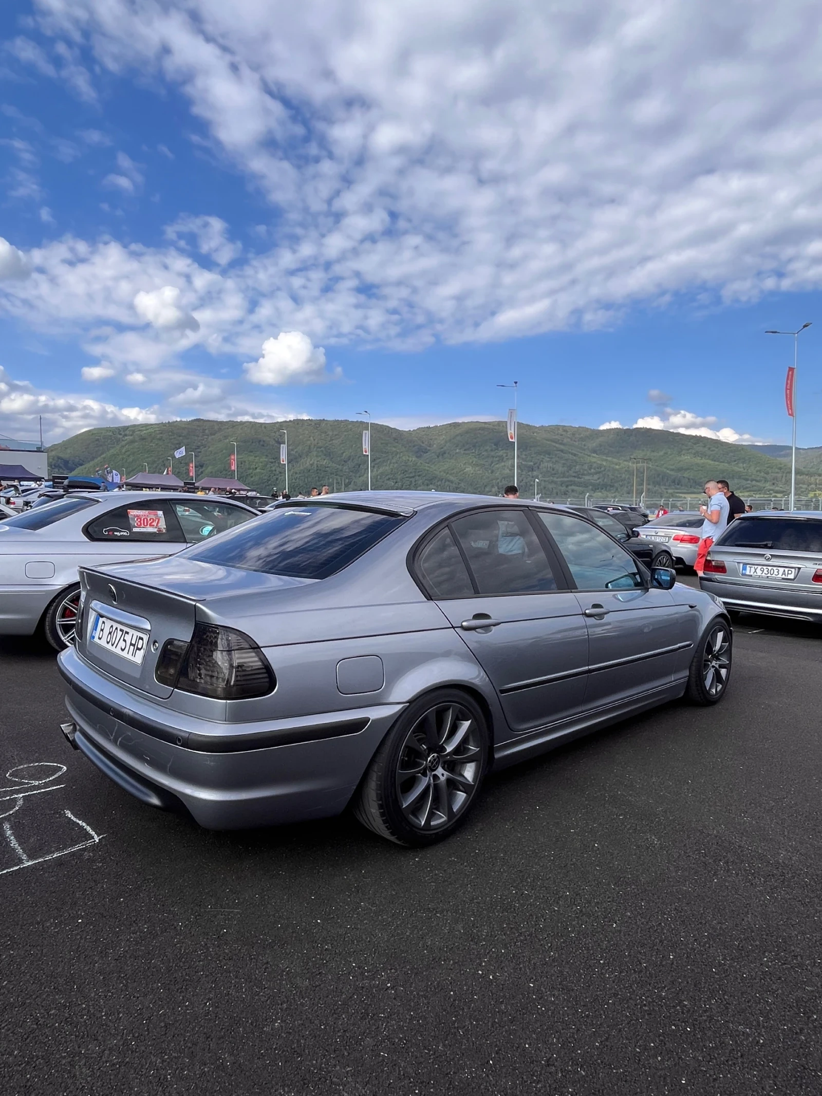 BMW 320 320d, снимка 5 - Автомобили и джипове - 56434492