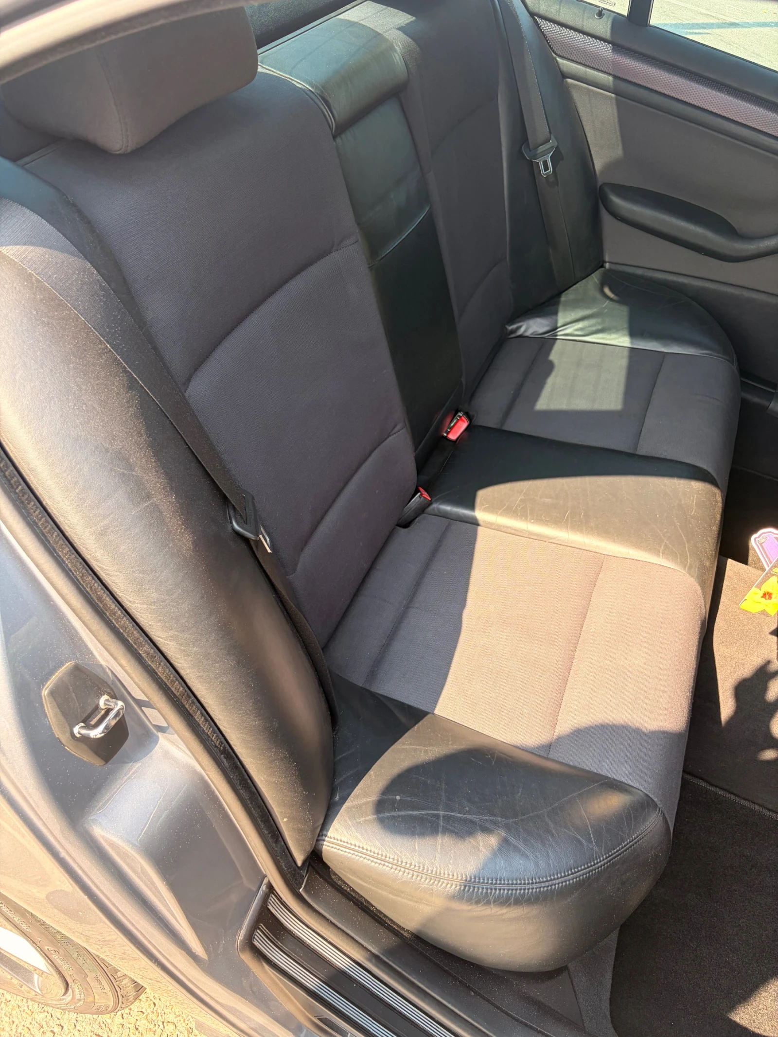 BMW 320 320d, снимка 11 - Автомобили и джипове - 56434492