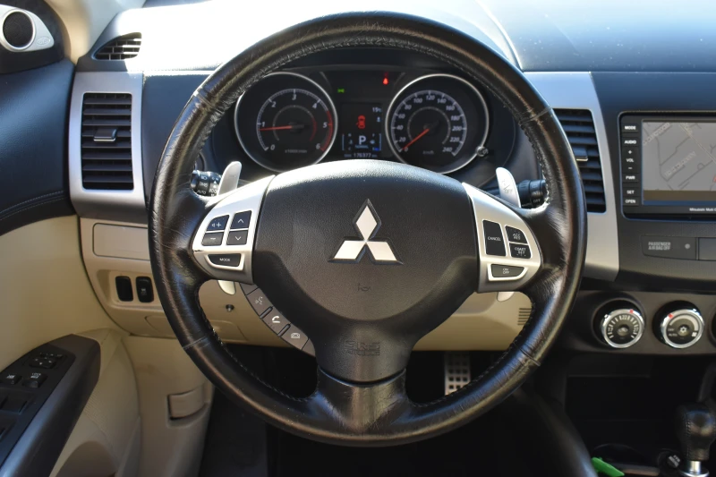 Mitsubishi Outlander 2.2DiD* FACELIFT* 6+ 1m* ROCKFORD-FOSTGATE, снимка 15 - Автомобили и джипове - 47749197