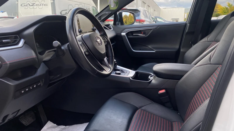 Toyota Rav4 2.5 PHEV STYLE Bi-Tone, снимка 10 - Автомобили и джипове - 52130356