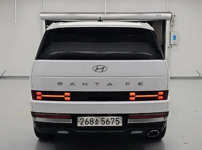 Hyundai Santa fe 2.5T Exclusive | Adaptive Cruise Control | Ventila, снимка 3 - Автомобили и джипове - 55523012