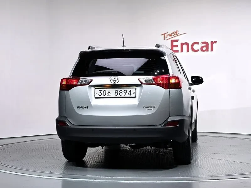 Toyota Rav4 2.5 4Wd 4Th Generation, снимка 4 - Автомобили и джипове - 56606195