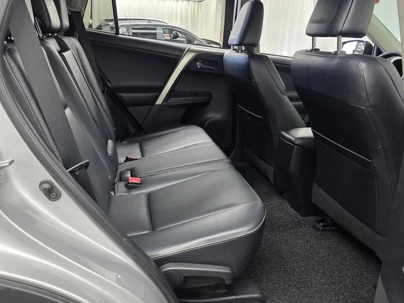 Toyota Rav4 2.5 4Wd 4Th Generation, снимка 12 - Автомобили и джипове - 56606195
