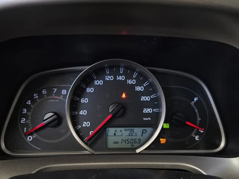 Toyota Rav4 2.5 4Wd 4Th Generation, снимка 8 - Автомобили и джипове - 56606195